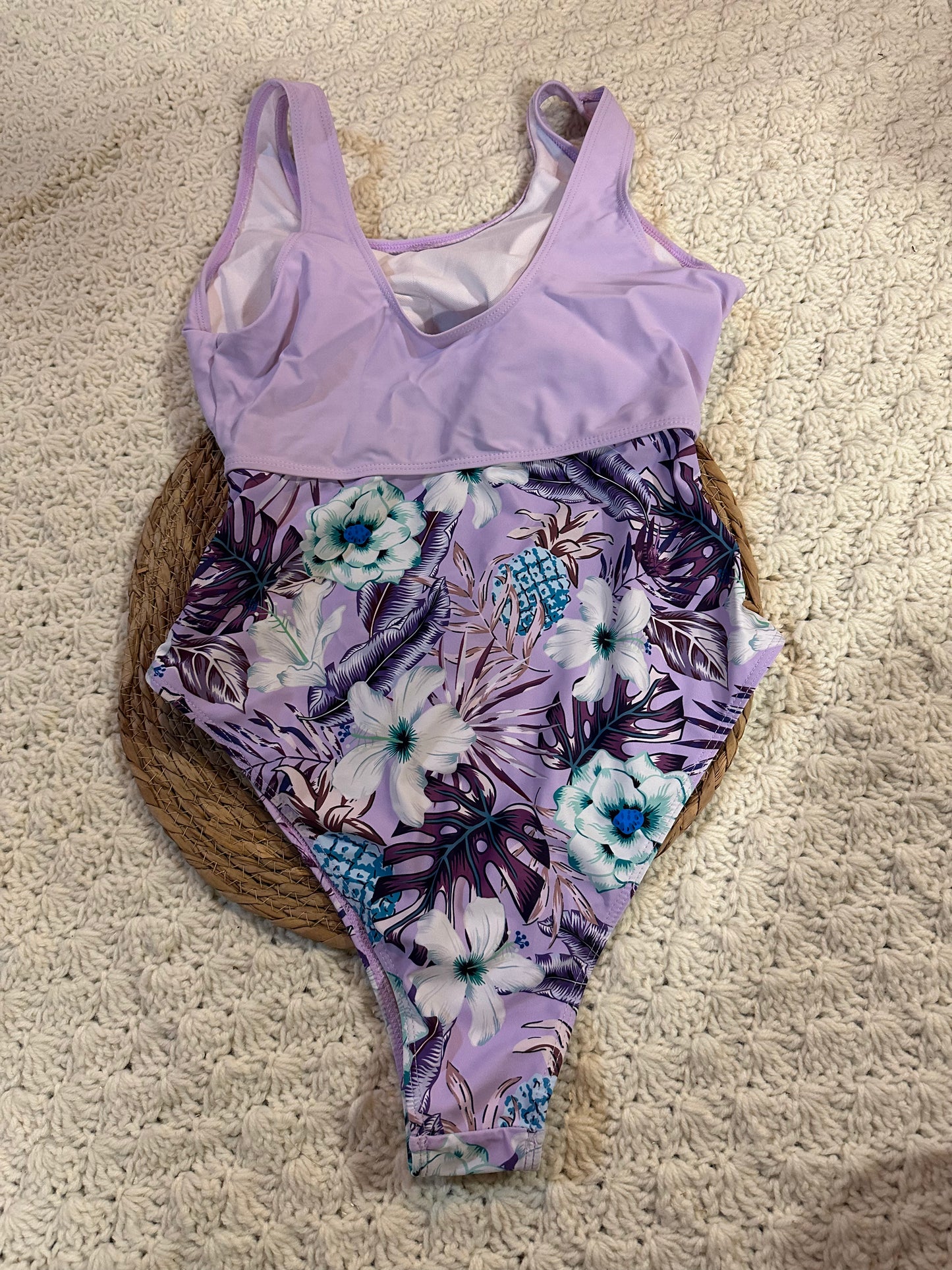 Women's medium purple bikini