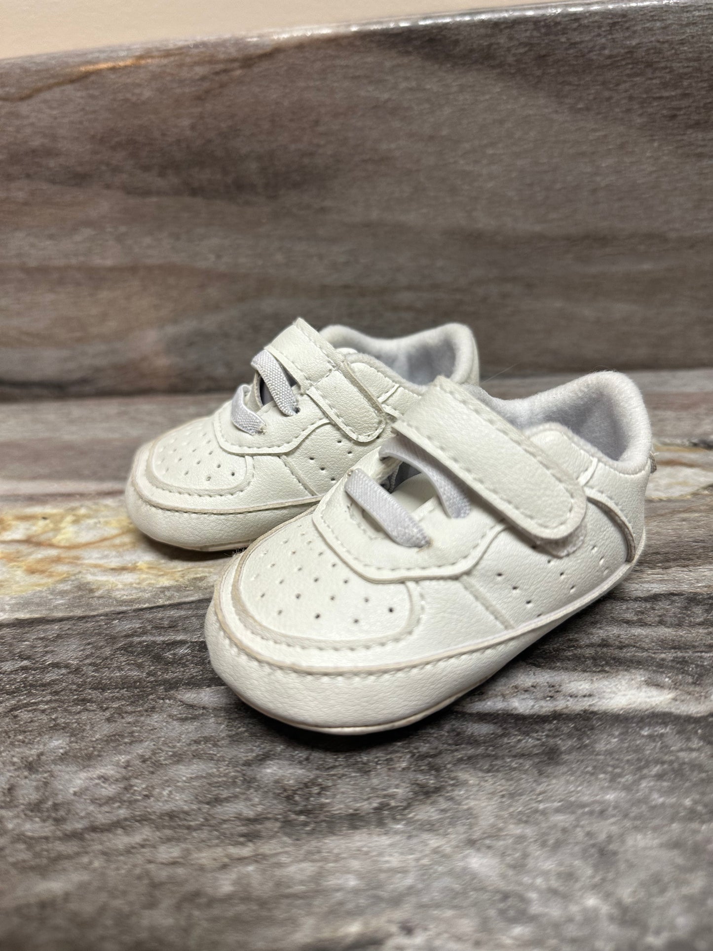 Size 1 white shoes