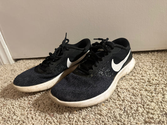 Size 7 black sneakers