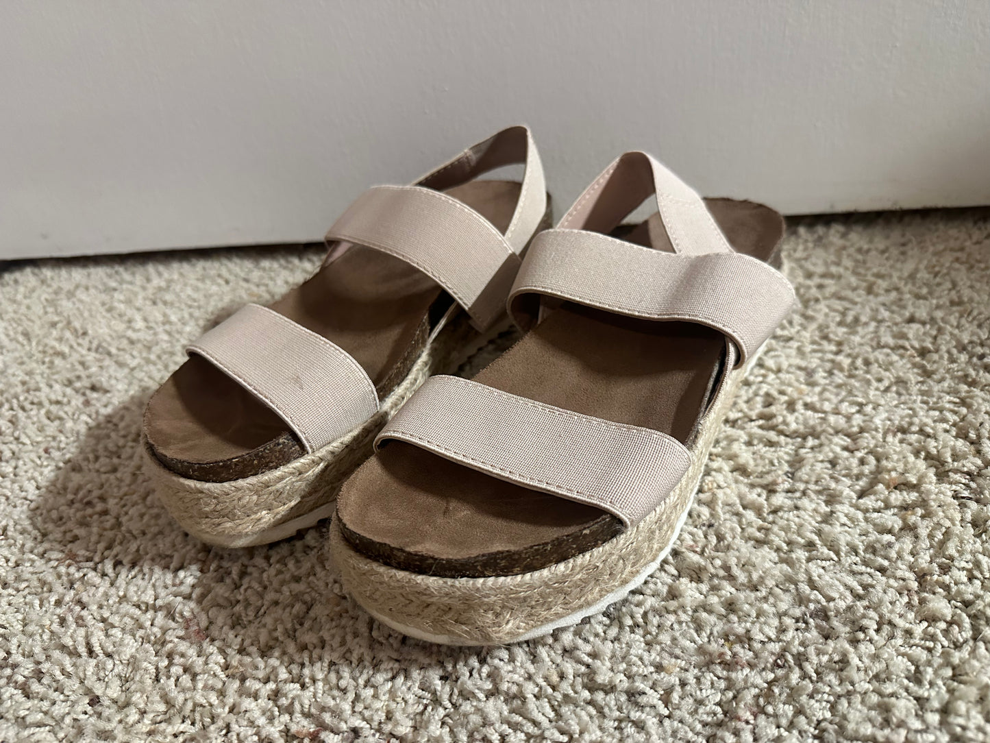 Size 6 nude platform sandals