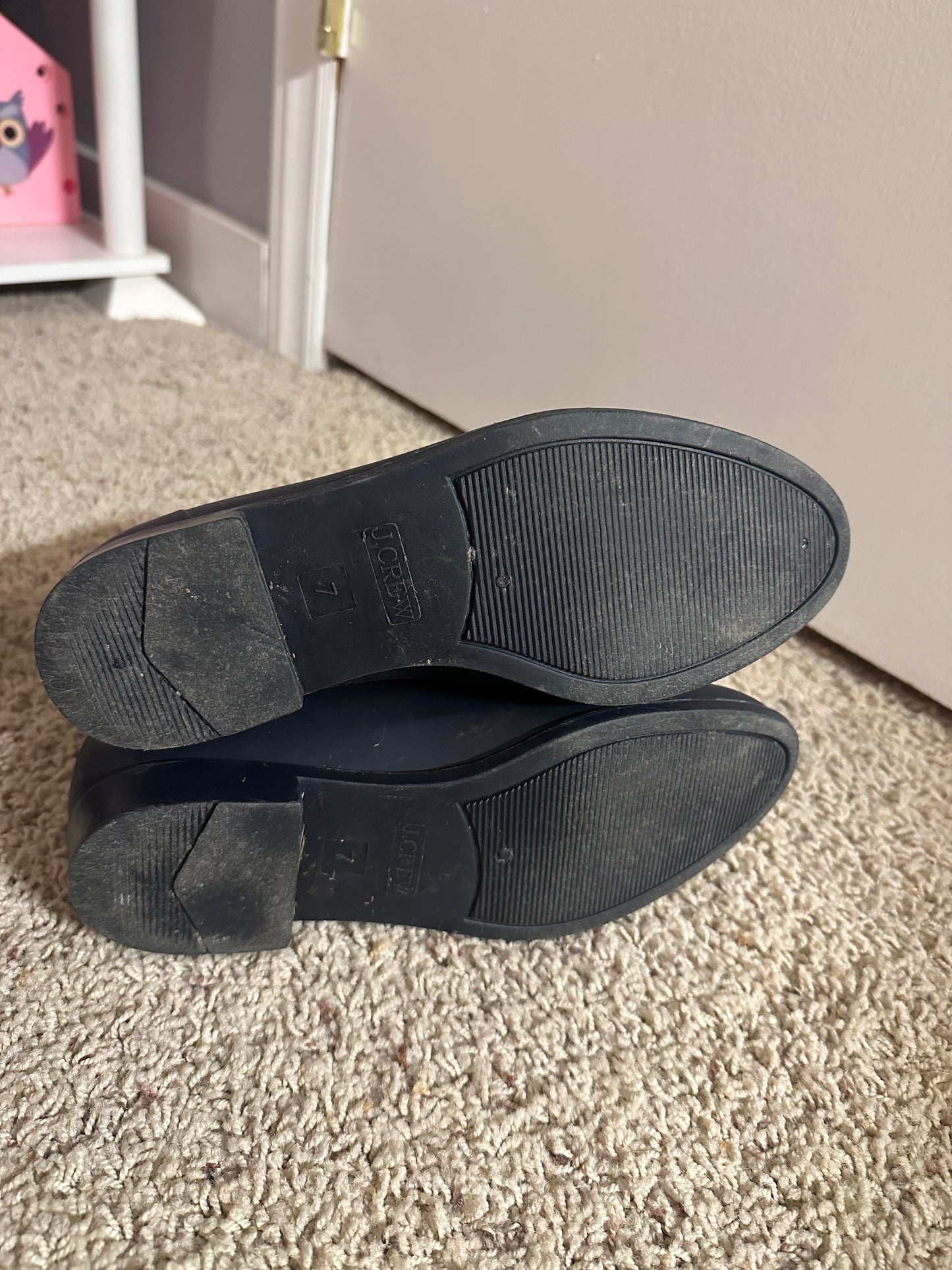 Size 7 navy rain boots