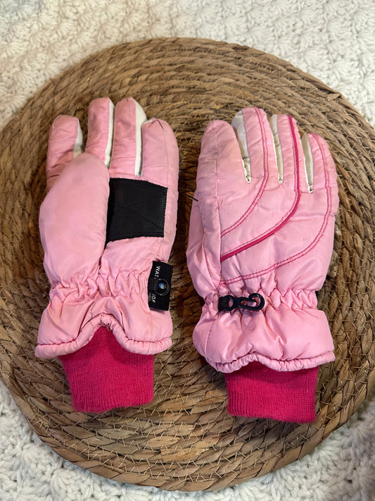 Youth pink snow gloves