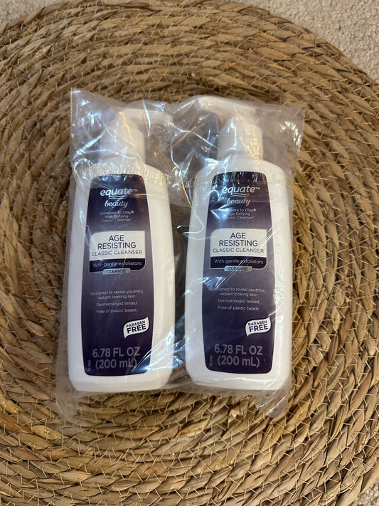 2 age resisting cleansers