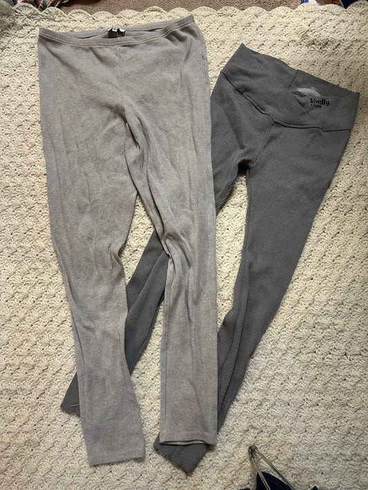 Women's medium gray leggings