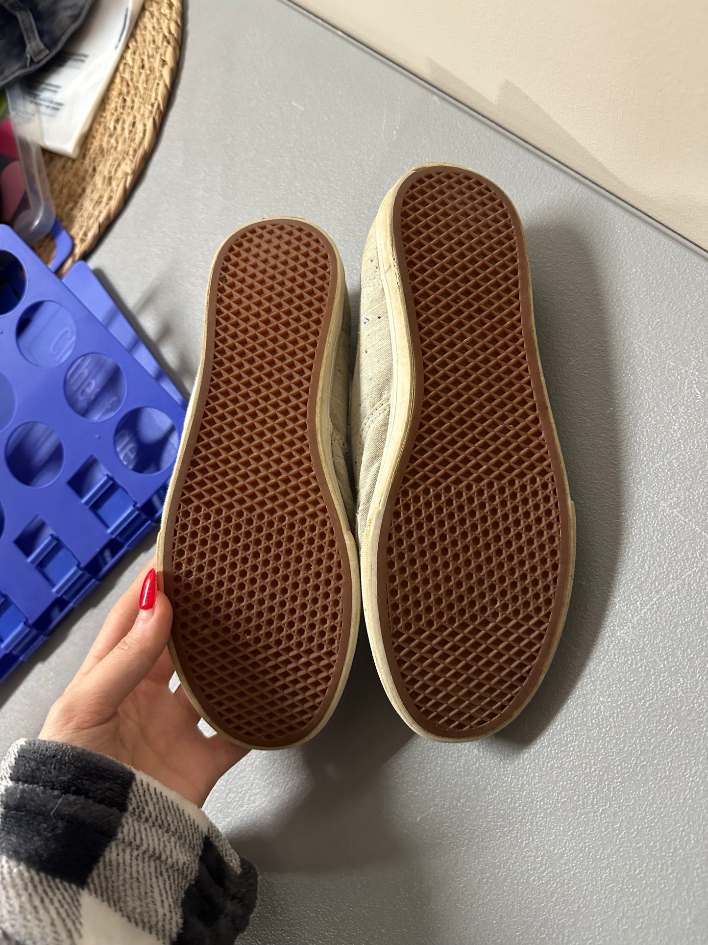 Size 7 vans