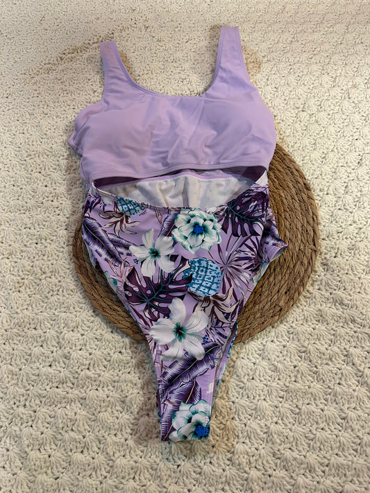 Women's medium purple bikini